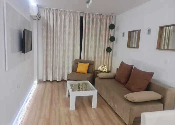 Aglaya 2 - Bay Apartamento *